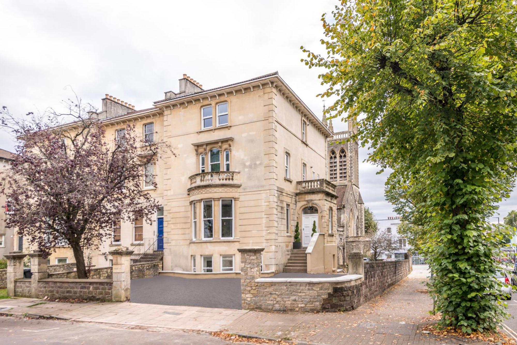 Skyfall With Free Parking For Families & Business By Prescott Apartments Bristol Exterior photo