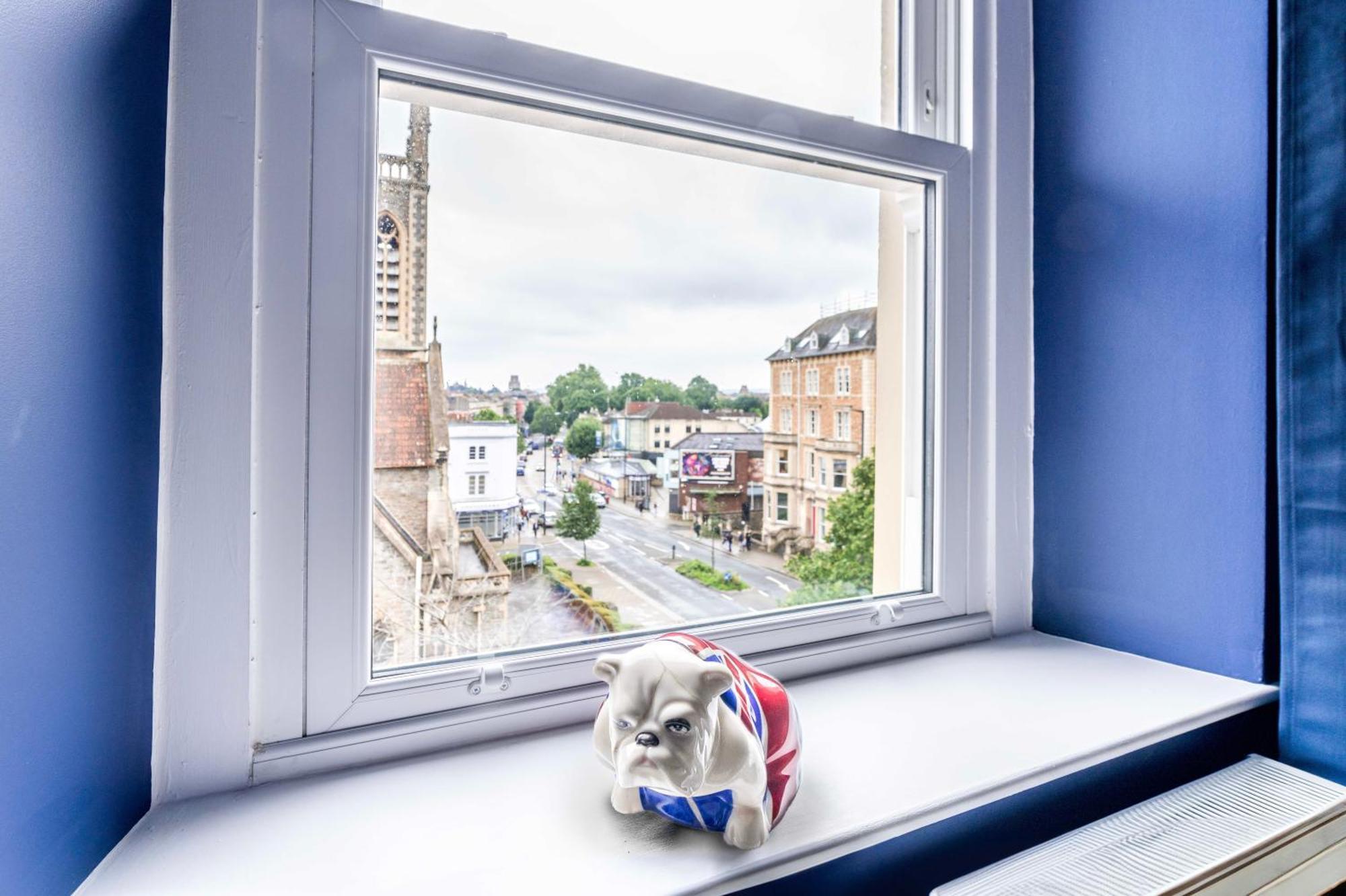 Skyfall With Free Parking For Families & Business By Prescott Apartments Bristol Exterior photo