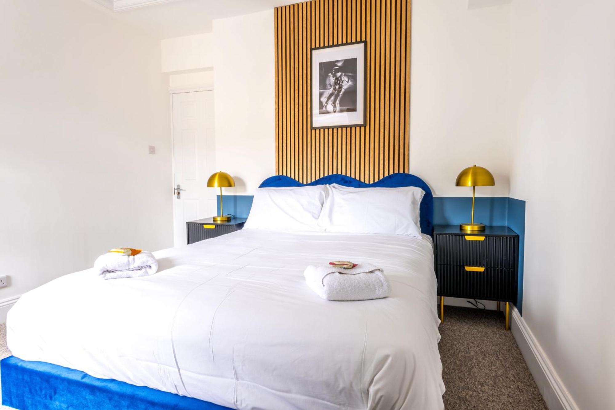 Skyfall With Free Parking For Families & Business By Prescott Apartments Bristol Exterior photo