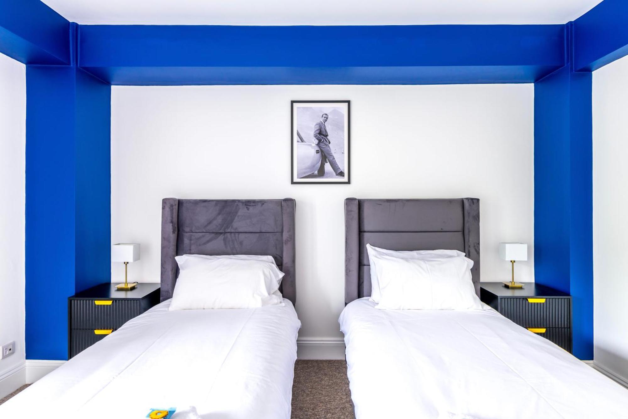 Skyfall With Free Parking For Families & Business By Prescott Apartments Bristol Exterior photo